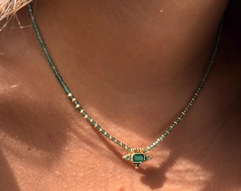Emerald Necklace – Green Gemstone Beaded Choker – May Birthstone Boho Necklace