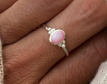 Sterling Silver Ornate Shell Ring – Sterling Silver Mother of Pearl Bezel Band, Boho Ocean Jewelry