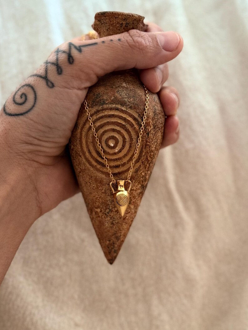 Ancient Amphora Necklace, Greek Vase Pendant, Mythology Talisman Necklace, Ancient Greek Jewelry, Archaeology Inspired Gift image 7