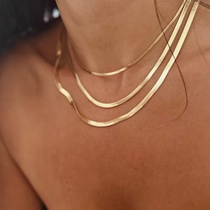 Gold Herringbone Necklace – Dainty Flat Snake Chain, Minimal Layering Necklace, Adjustable Everyday Jewelry Gift