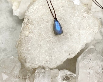 Oceane Labradorite Teardrop necklace, Labradorite necklace, crystal necklace, crystal choker , Personalized gifts,