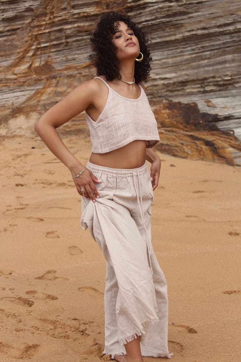 AHIMSA Weite Hose aus Naturbaumwolle, leichte Yogahose aus Baumwolle, fließende Bio-Baumwollhose mit Kordelzug, lockere und bequeme Boho-Hose Bild 5