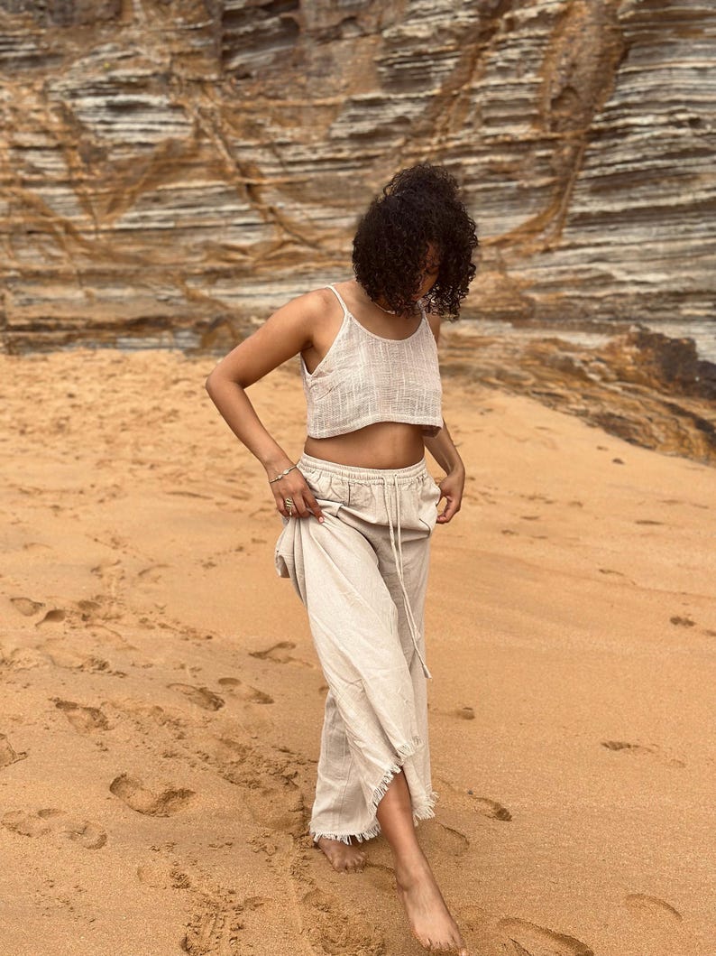 AHIMSA Weite Hose aus Naturbaumwolle, leichte Yogahose aus Baumwolle, fließende Bio-Baumwollhose mit Kordelzug, lockere und bequeme Boho-Hose Bild 8