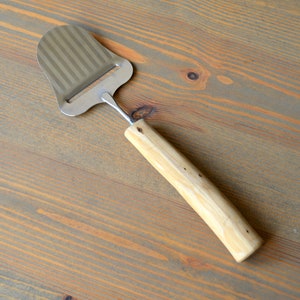 Vintage Cheese Slicer Wooden Handle Stainless Steel Sveico Scandinavian Cheese Slicer Mid-Century Design Made in Sweden