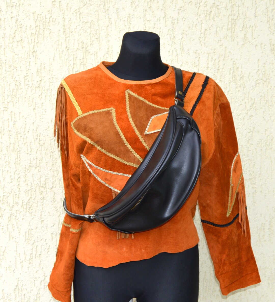 Vintage Banana Bag Vegan Leather Chest Bag Belt Bag Black Faux Leather