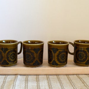 Stavangerflint Norway Tea Cups SERA Coffee Cup Vintage 70s Design Inger Waage Nordic Tea Cup Set of 4 cups Olive green Scandinavian design