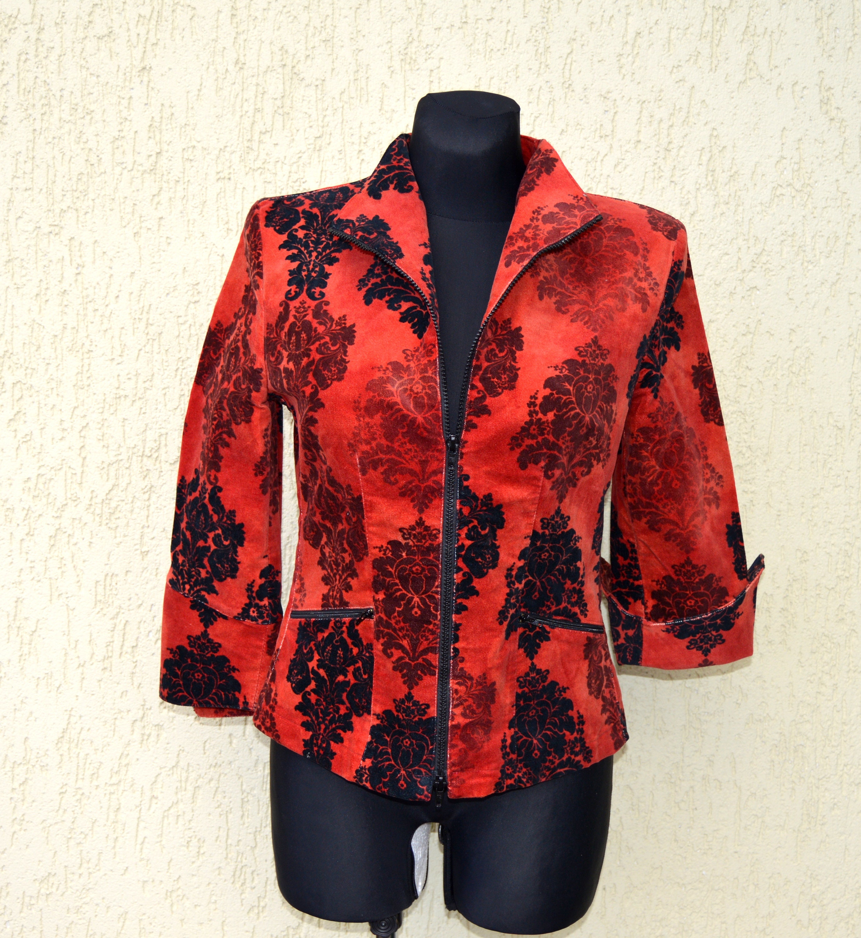 Vintage 70s Velveteen Floral Print 