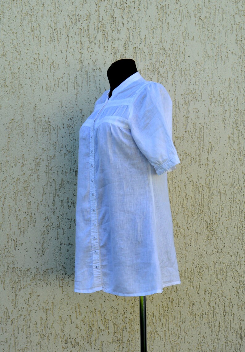 White Linen Blouse Vintage Linen Tunic White Shirt Womens Linen clothing Oversize linen Boho buttons up blouse Medium Size