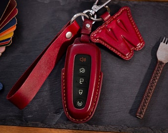 Leather Key Case For Ford - Lincoln Escape Expedition Explorer Flex Focus Taurus MKS MKT MKX with Strap and Initial Charm