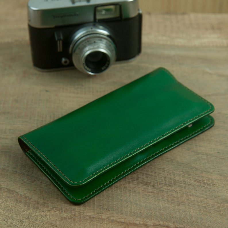 Green Checkbook Wallet Gift for her Minimal Long Wallet with phone holder Bifold Leather Wallet Hand Stitched Long Wallet Gift for him