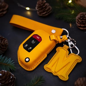 Handcrafted Leather Car Accessories Leather Key Fob Cover For Gladiator Jt Sahara Wrangler Jl Jlu Rubicon Christmas Gift Xmas Gift