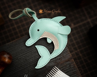 Handmade Leather Dolphin Bag Charm – Cute Animal Keychain, Ocean Purse Accessory, Dolphin Gift for Women Minocrafts