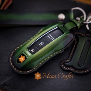 Leather Key Case Compatible with Cayenne 911 Cayenne Coupe Panamera 2020