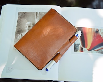 Pen Holder Cover for Field Notes in Brown Leather, Handmade Refillable Leather Composition Notebook Moleskine Cover
