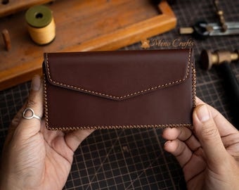 EDC Brown Leather Phone Holster for Phone 17 16 15 Handmade Belt Loop Case Rugged Full Grain Leather Custom Fit Holster for Men – Minocrafts