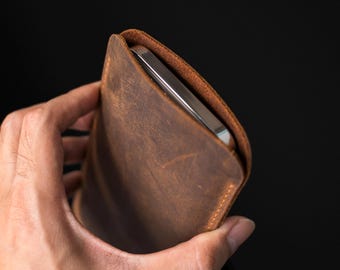 Crazy Horse Leather Phone Pouch for Phone 17 16 15 14 Handmade Custom Fit Case Vintage Full Grain Leather Phone Sleeve for All iPhone Models