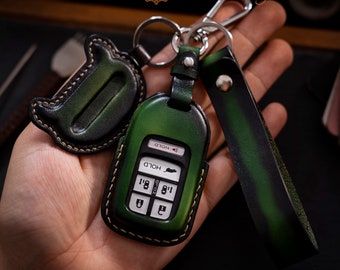 Leather Car Key Fob For Civic Accord Pilot CRV HRV CRZ Odyssey Ridgeline Crosstour with Strap and Initial Charm