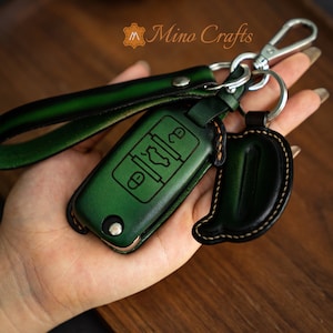 Leather Key Fob Cover For Old VW Jetta Golf Polo MK8 Passat Tiguan Beetle 2/3 Buttons Flip Key Fob Remote