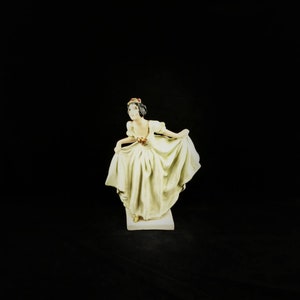 Vintage Chalkware Figurine Victorian Curtsy Lady with Ballgown Circa 1930&#39;s