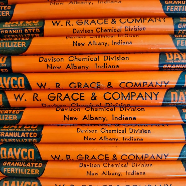 Vtg Advertising DAVCO Granulated Fertilizer Davison Chemical Division W R Grace & Co New Albany Indiana One (1) Pencil Circa 1950's