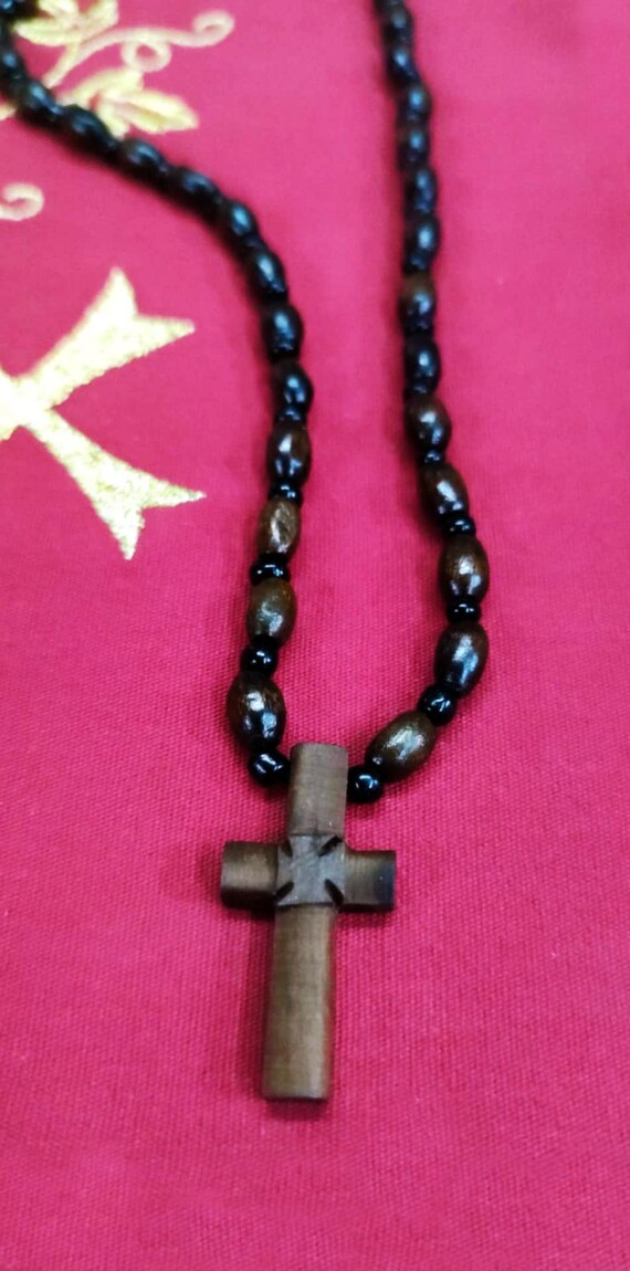 Collana Lunga Con Ciondolo Croce In Legno - Marrone E Nero - Perline In Legno - 24 Pollici - Foto 3