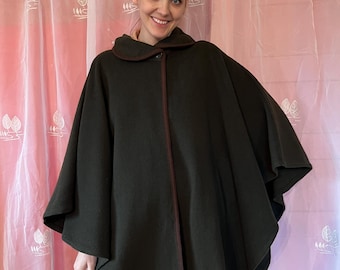 Vintage Wool Cloak Khaki Cape Coat Austrian Cloak Sleeveless Coat Medieval Coat Medium to Large Size Folk Cape Coat
