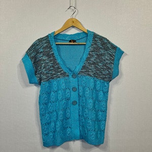 Vintage Blue Knitted Sweater with Short Sleeve Jumper 90s Women&#39;s Cardigan Hipster Festival Knitted Blouse Medium Size