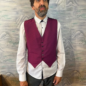 Vintage Mens Vest Gentleman&#39;s Formal Fitted Waistcoat Large Size Mens Vest Purple Paisly Print Classic Vest Wedding Groom Vest