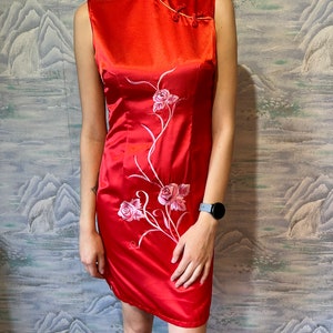 Red Chinese Folk Shirt Dress Sleeveless Masseuse Women Dress Floral Embroidery Medium Size Dress