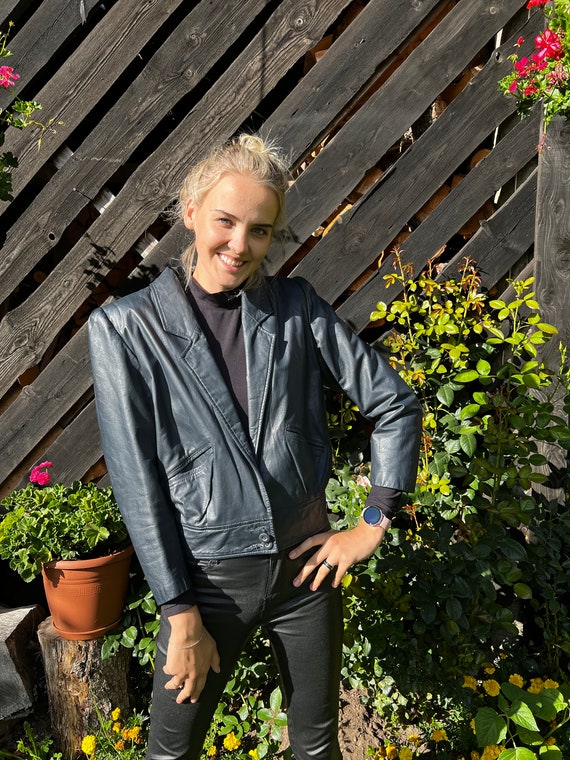 Vintage Dark Blue Bomber Leather Jacket Classic Leather Short Blazer Small to Medim Size Dark Leather Jacket Short Leather Hipster Jacket Etsy Denmark