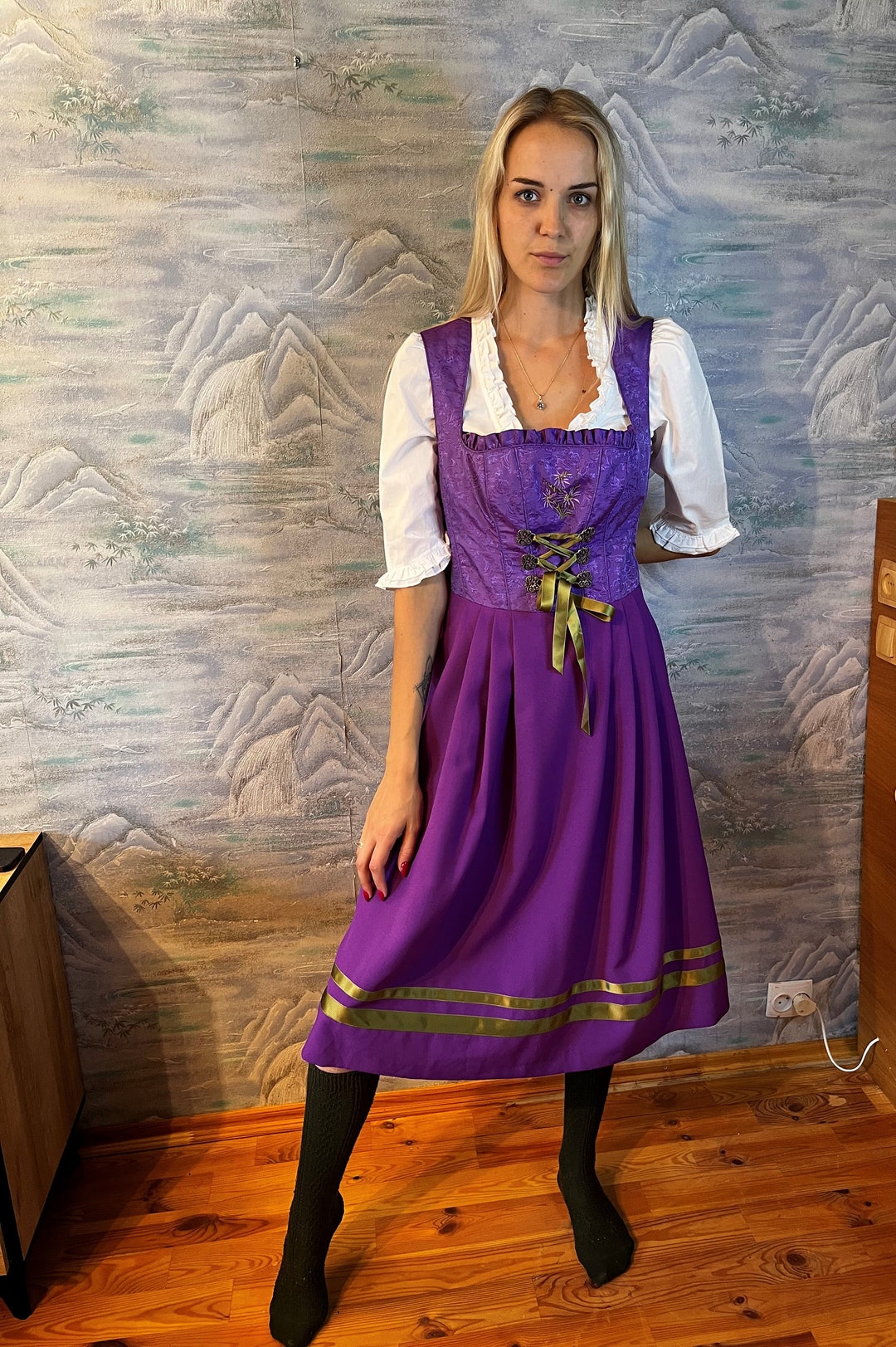 Vintage Purple Dirndl Dress German Austrian Dress Bavarian Folk