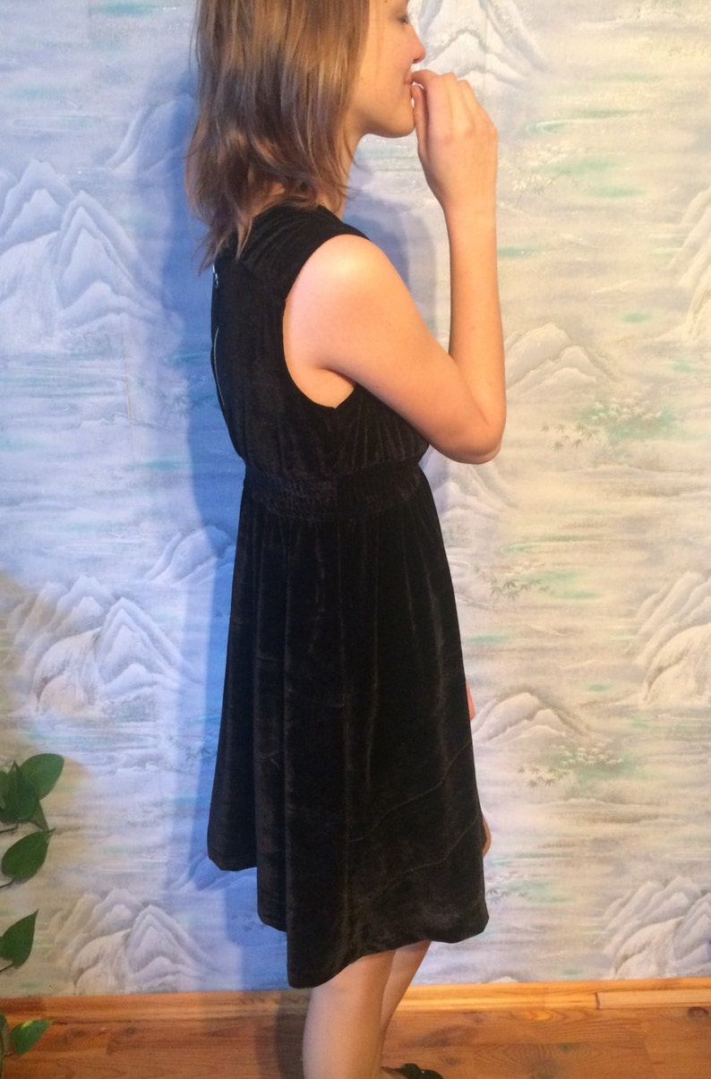 Black Mini Velvet Evening Dress Holiday Cocktail Party Dress Sleeveless little Black Dress Large Size