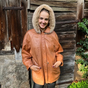 Vintage Women&#39;s Soft Genuine Leather Parka Sheepskin Coat Brown Leather Coat With Fur Hood Leather Jacket Genuine Leather Jacket Size Medium