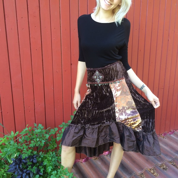 Brown Velvet Floral Gypsy Skirt Midi Gathered Tier Skirt Indian Oriental Boho Hippie Medium size Skirt