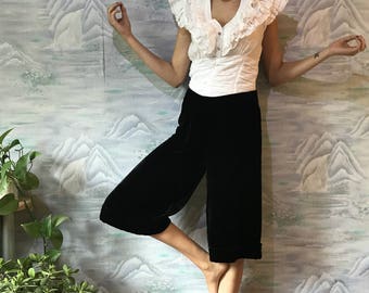 Vintage Black Velvet Capris Womens Black Velvet Trousers Medium to Large Size Velour Pants Dark Velvet Pants