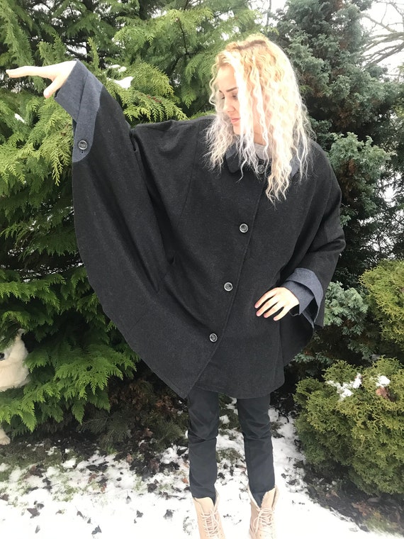 Vintage Wool Cloak Gray Cape Coat Austrian Cloak S