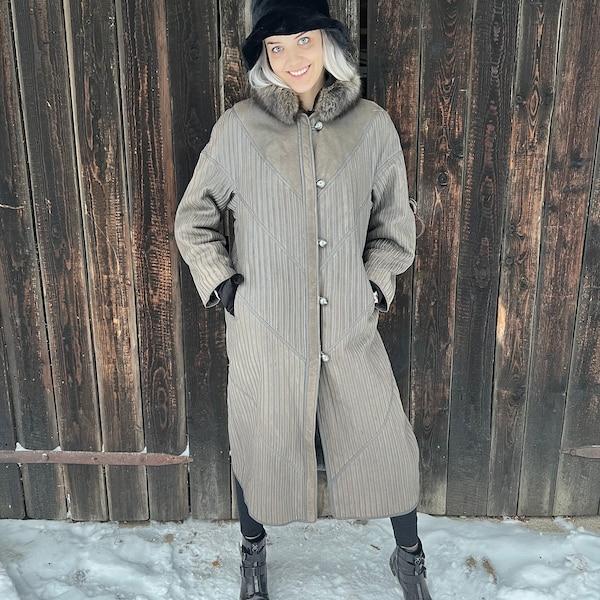 vintage Gris Clair Shearling Long Peau de Mouton Cuir Manteau d’Hiver Manteau Chaud Femme Manteau d’Hiver Romantique Moyen à Grande Taille Lady Coat