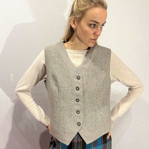 Vintage Gray Pure New Wool Vest Women&#39;s Warm Wool Vest Large Size Fitted Waistcoat Vest Comfortable Warm Waistcoat