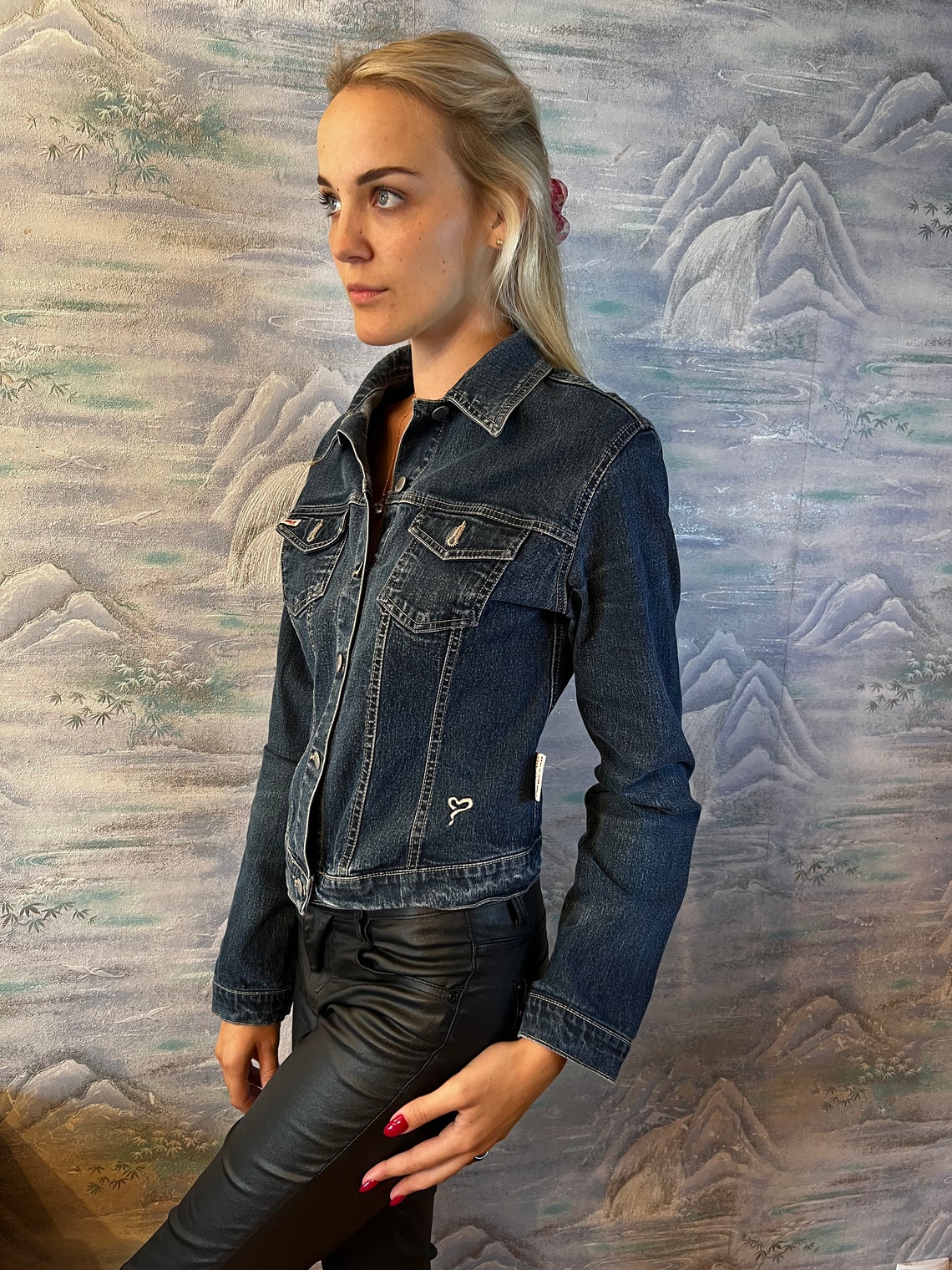 Womens Denim Jacket Button Up Blue Jeans Jacket Denim Jacket Grunge Jeans Jacket Medium to Large Size, foto 1 di 5