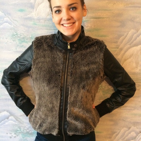 Women's  Faux Leather Jacket with Faux Fur Long Sleeve Medium Size Coat Vegan Friendly Jacket