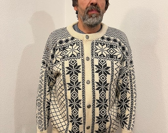 Knit Nordic Cardigan Unisex Ivory White Gray Sweater Jacket Norwegian Jacket Winter Cardigan Nordic Jacket Size Medium