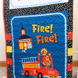 Handgemachte Feuerwehrauto Baby Quilt: