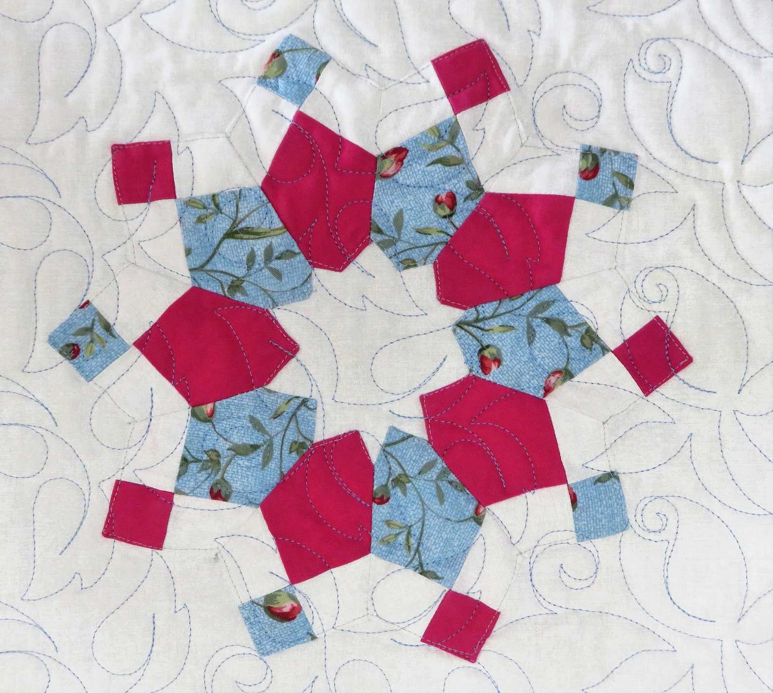 Handmade Table Runner for Sale, Handmade Table Decor, Roses Table