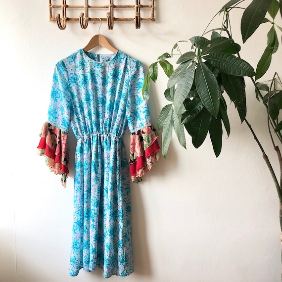 Vintage 1950's Floral Midi Dress with Ruffle Angel