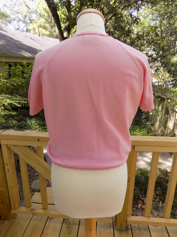 Vintage 40's 50's Pink V-neck Pointelle Scalloppe… - image 5