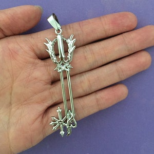 Kingdom Hearts Keyblade necklace, Kingdom Hearts Oathkeeper, Necklace, Oathkeeper Key Chain, Ultima keyblade, Oblivion keyblade image 6