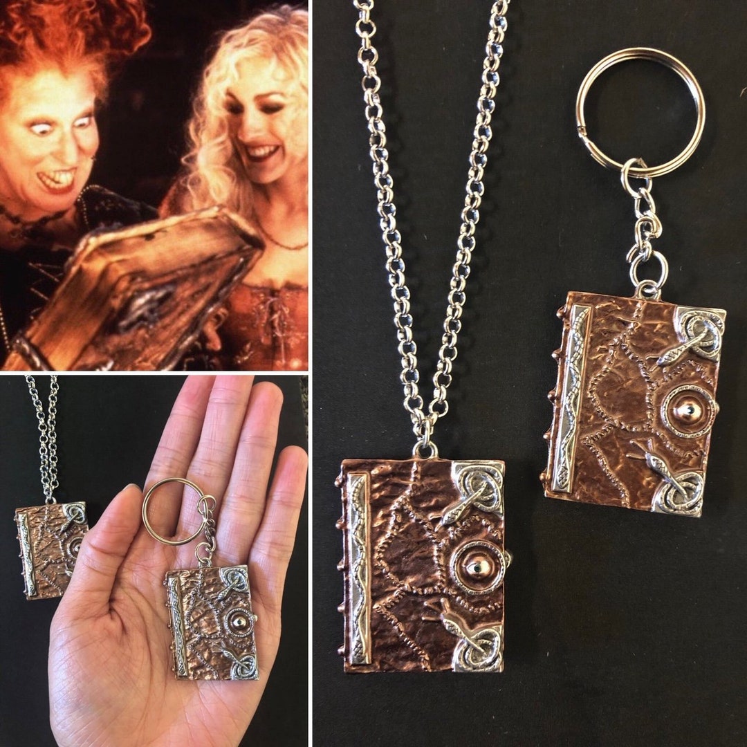 Loungefly Hocus Pocus Spell Book Key Chain - Exclusive