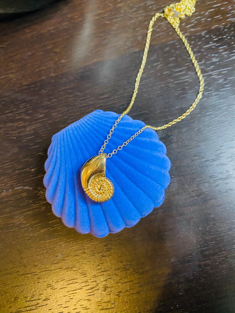 Ariel Necklace Seashell Necklace Uma Necklace Uma Costume Etsy