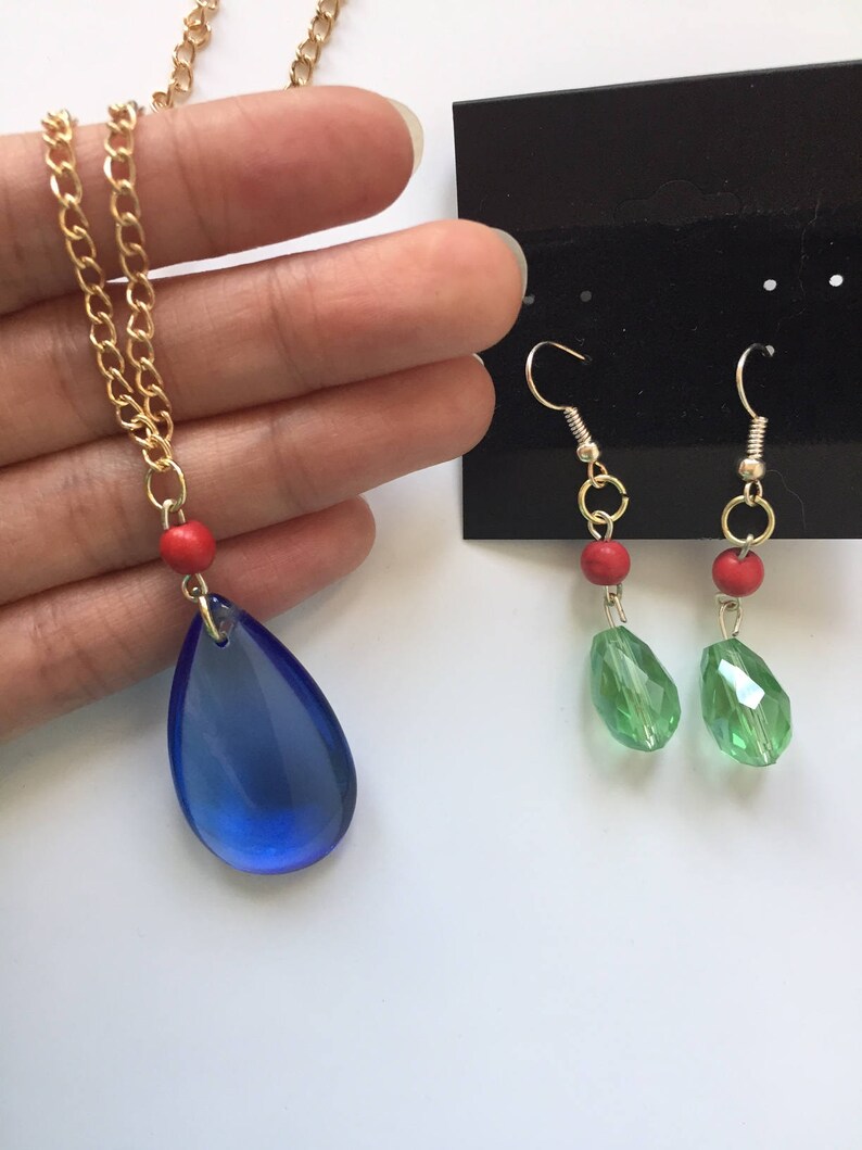 howl's moving castle necklace and earrings