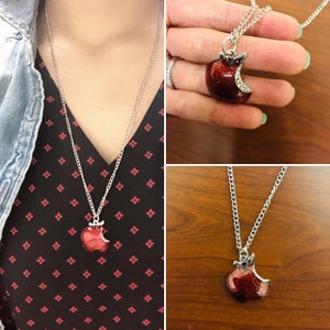 Snow White inspired Bitten Apple Necklace, Apple necklace, Snow White Disneybound, Snow White Necklace, Snow White Apple